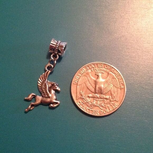 Pegasus charm fits pandora bracelet - Picture 2 of 2